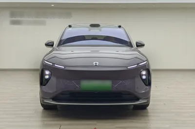 Nio EC6