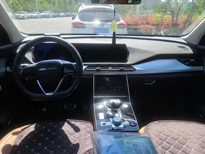 BAIC X7