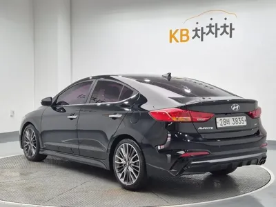 Hyundai Avante