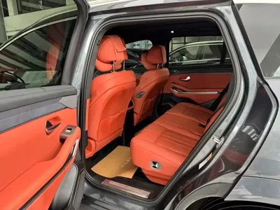 BYD 唐L