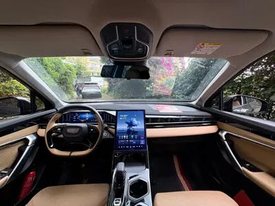 Geely Boyue L