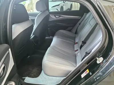 BYD Seal
