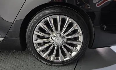Kia K9