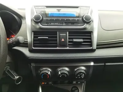 Toyota Yaris L
