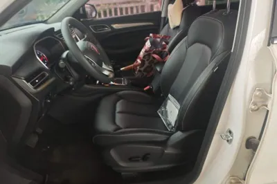 Roewe RX3