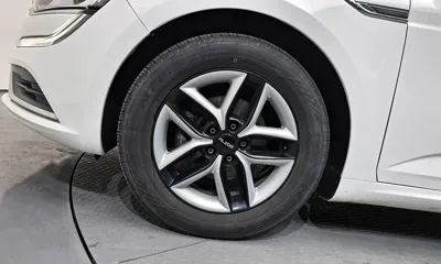 Renault-KoreaSamsung SM6