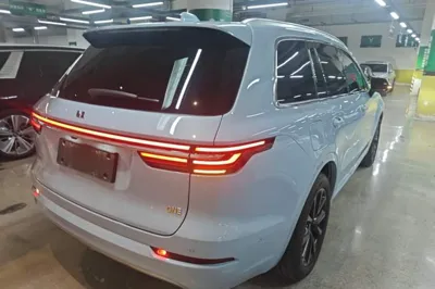Li Auto ONE