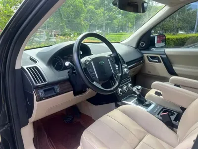 Land Rover Freelander 2