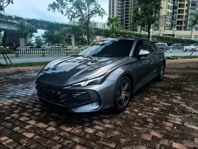 MG MG7
