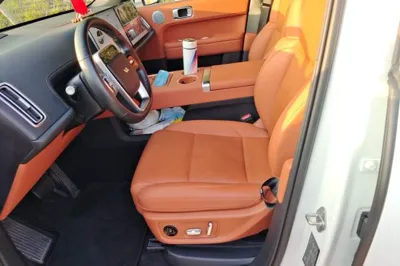 Li Auto L6