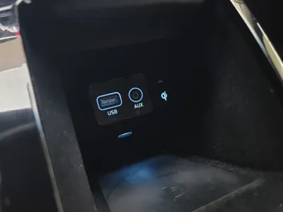 Genesis EQ900