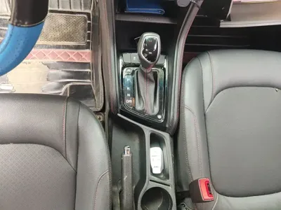 JAC Refine S3