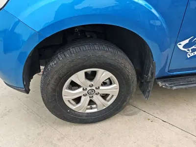 Dongfeng Rich 7