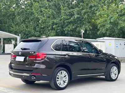 BMW X5 (Import)
