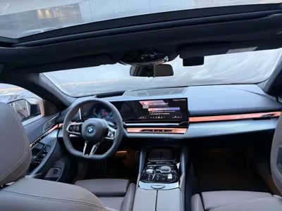 BMW i5