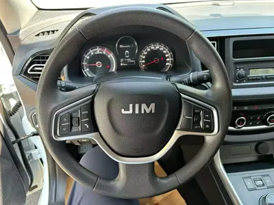 Isuzu RE-MAX Ruimai