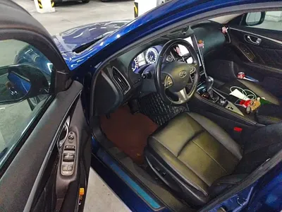 Infiniti Q50L