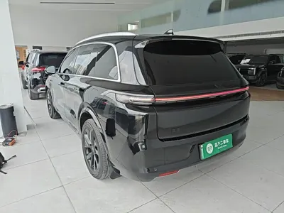 Li Auto Li L8