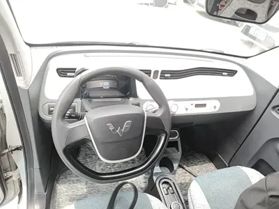 Wuling MINIEV