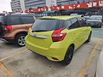 Toyota Yaris L