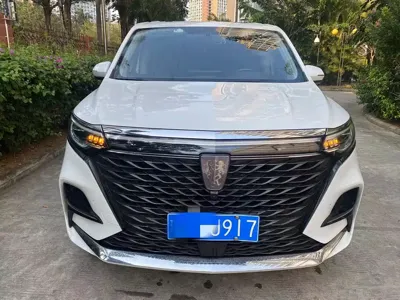 Roewe iMAX8