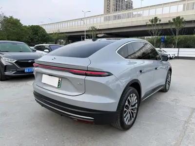 Nio EC6