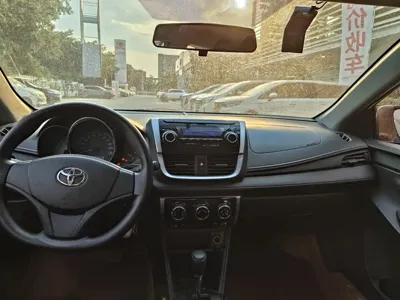 Toyota Yaris L