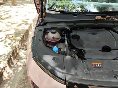 Geely ICON