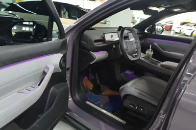 Nio EC6