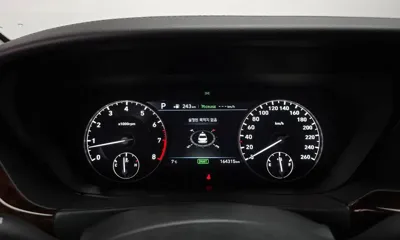 Genesis EQ900