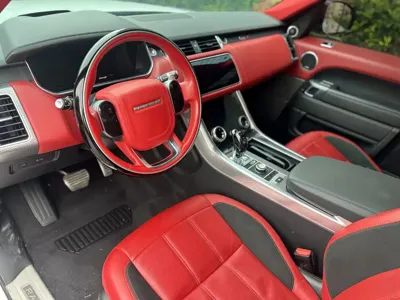 Land Rover Sport