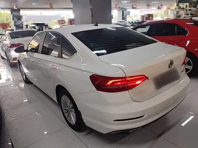 Volkswagen Lavida