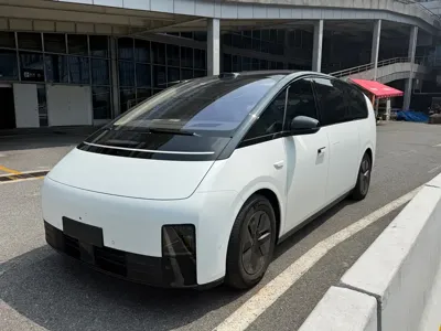 Li Auto Li MEGA