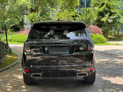 Land Rover Sport