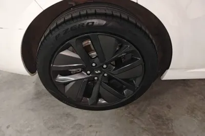 Li Auto L6