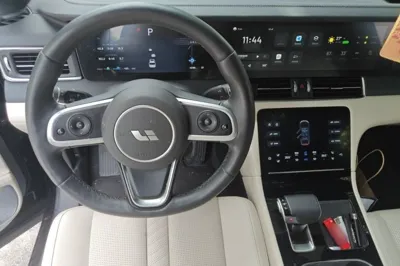 Li Auto ONE