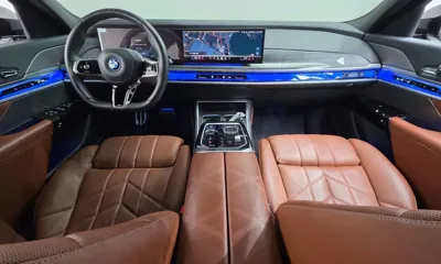 BMW i7