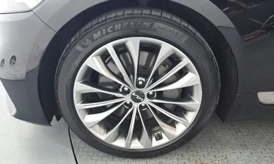 Kia K9