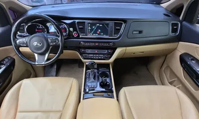 Kia Canival