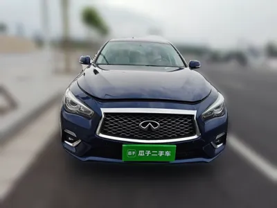 Infiniti Q50L