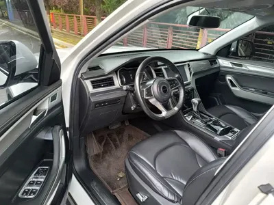 Zotye X7