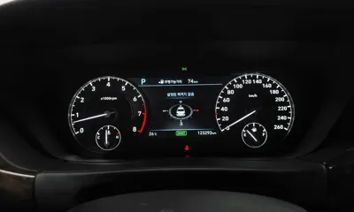 Genesis EQ900