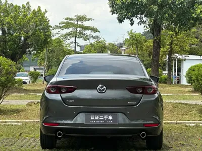 Mazda 3 Axela
