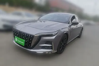 Hongqi H6