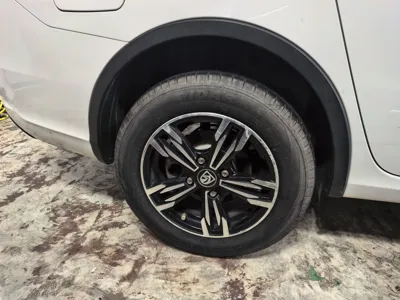 Baojun 310W