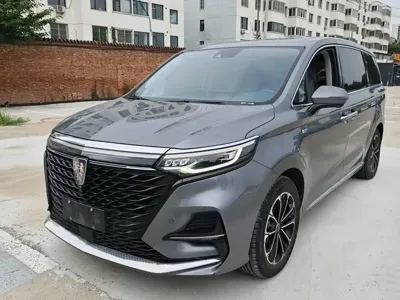 Roewe iMAX8