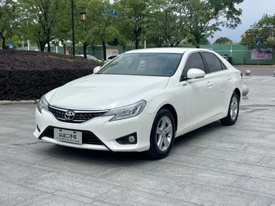 Toyota Reiz