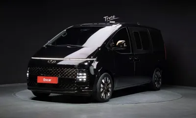 Hyundai Staria
