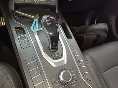 WEY Wey VV6
