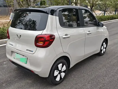 Wuling MINIEV